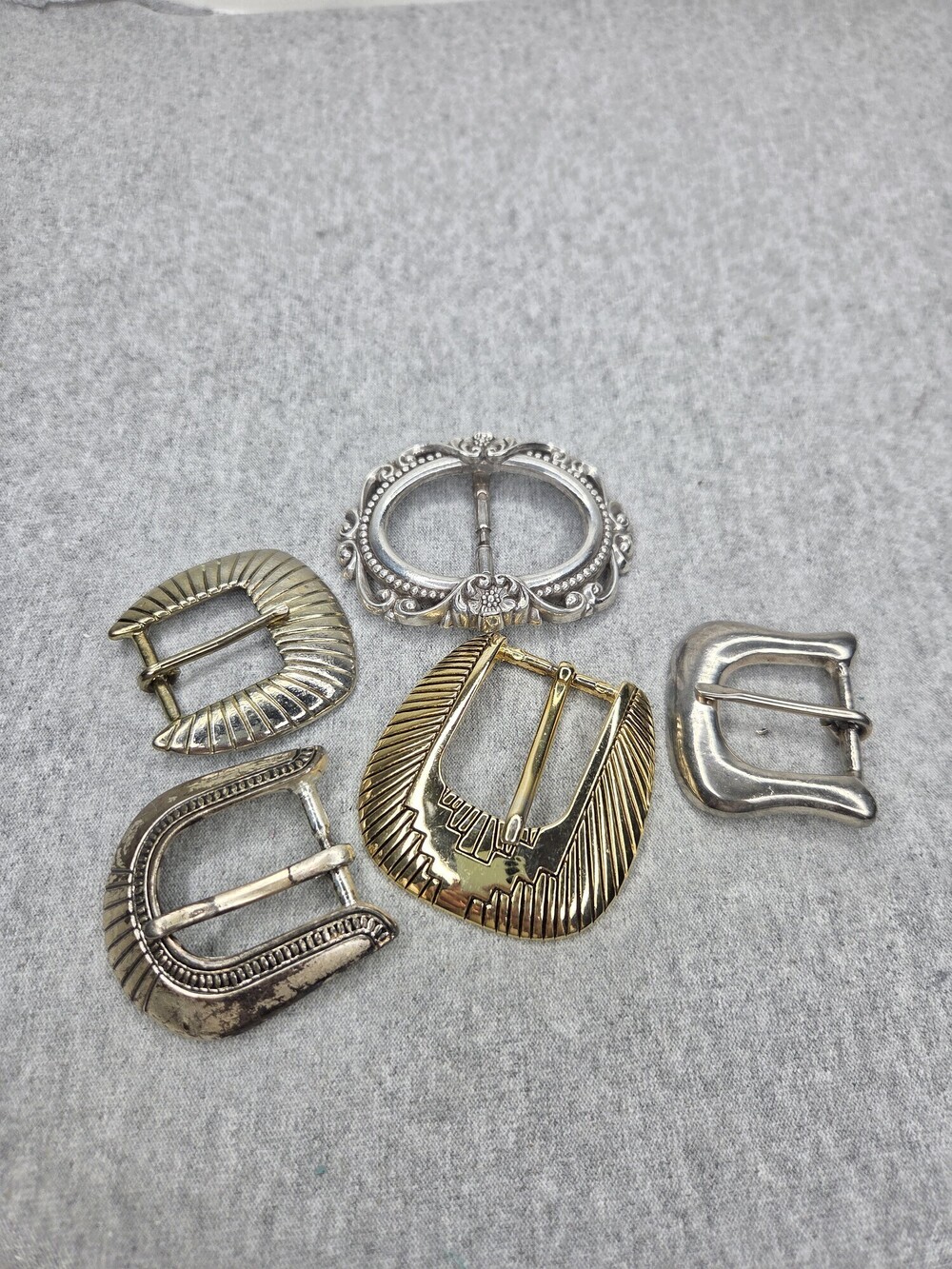 Vintage Lot of 5 Womens Motif Belt Buckles 1980s 1990s Silver Gold Tone